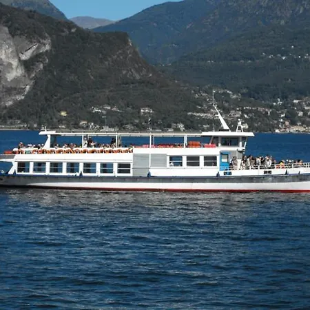 Free Parking - Elegant Two-bedroom With Balcony Cernobbio