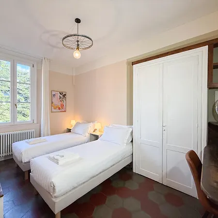 Free Parking - Elegant Two-bedroom With Balcony * Cernobbio
