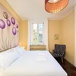 Free Parking - Elegant Two-bedroom With Balcony * تْشيرنوبيو