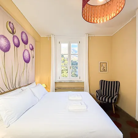 Free Parking - Elegant Two-bedroom With Balcony * Cernobbio